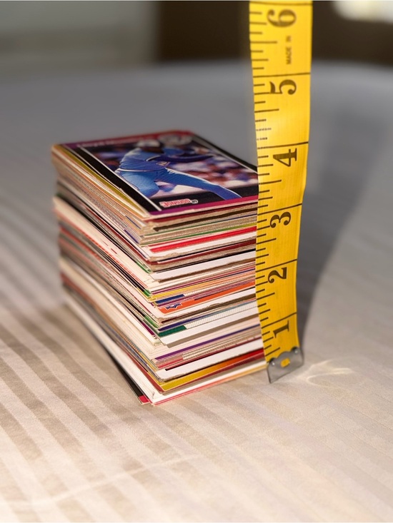 None Other - Box of Assorted vintage trading cards